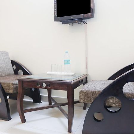 Treebo Shanta Inn Lucknow Exterior photo